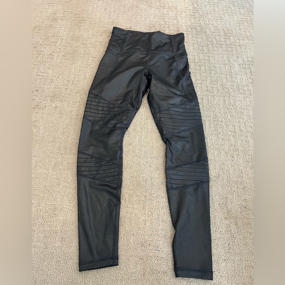 adorable athleta leggings!